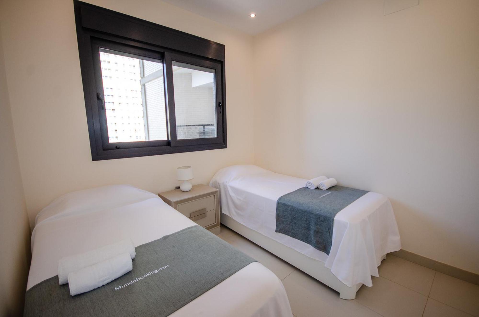 Sunset Drive Luxury Poniente Beach Бенидорм Екстериор снимка