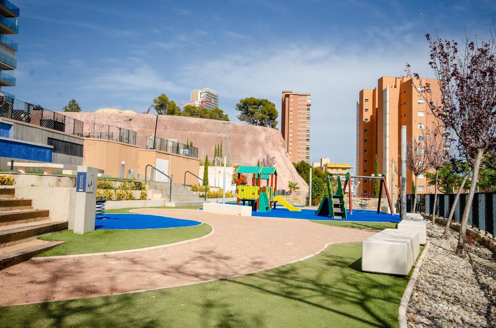 Sunset Drive Luxury Poniente Beach Бенидорм Екстериор снимка